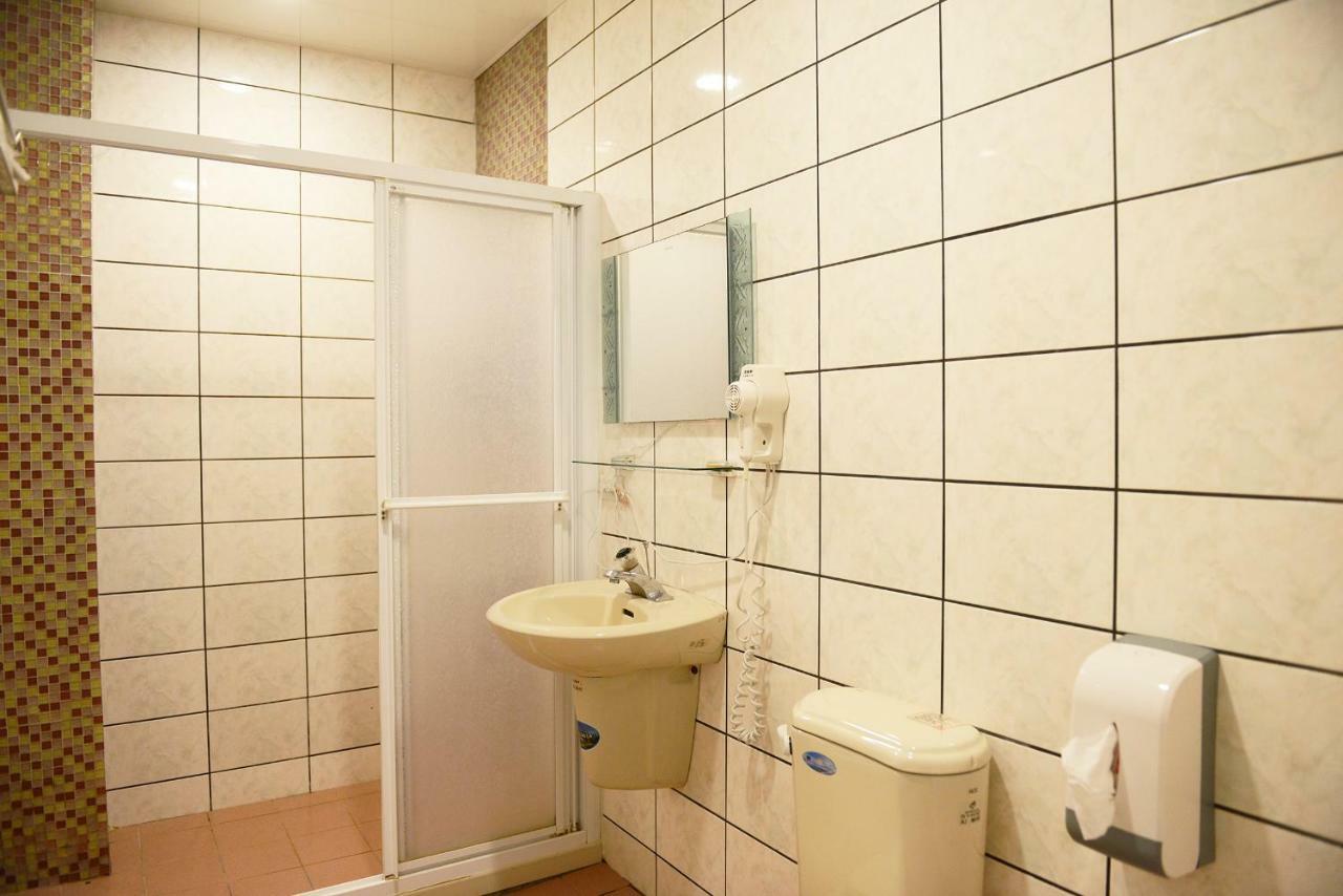 Sunny House Apartment หลัวตง ภายนอก รูปภาพ